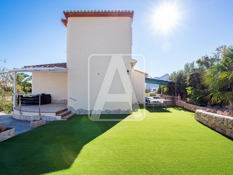 Villa for Sale in Calpe, Alicante 39