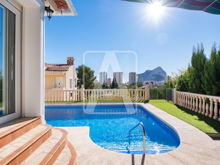 Villa for Sale in Calpe, Alicante 44