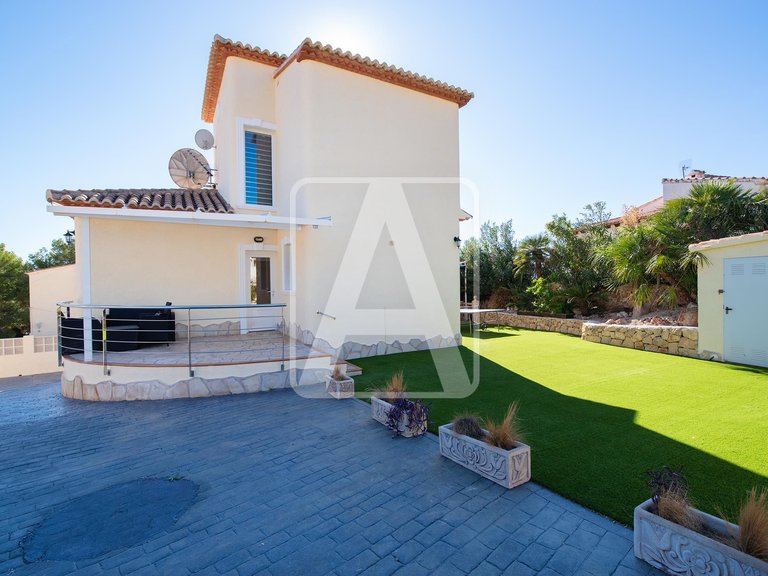 Villa for Sale in Calpe, Alicante 47