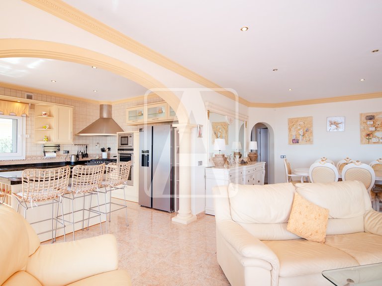 Villa for Sale in Moraira, Alicante 11