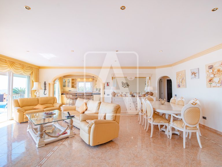 Villa for Sale in Moraira, Alicante 16