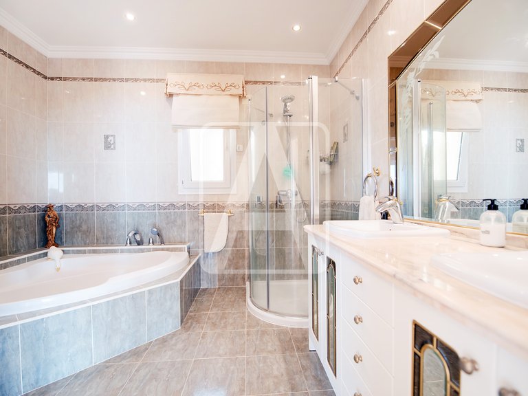 Villa for Sale in Moraira, Alicante 24