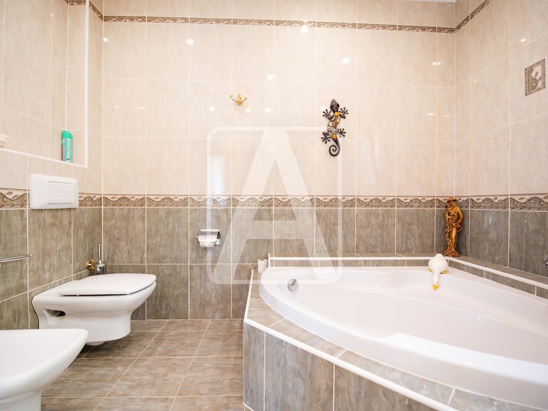 Villa for Sale in Moraira, Alicante 25