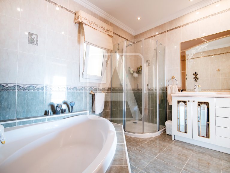 Villa for Sale in Moraira, Alicante 26