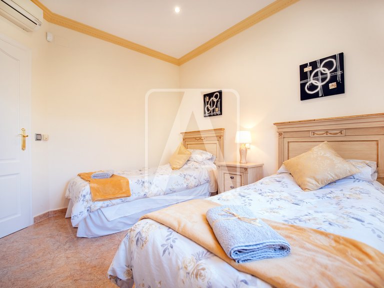 Villa for Sale in Moraira, Alicante 34