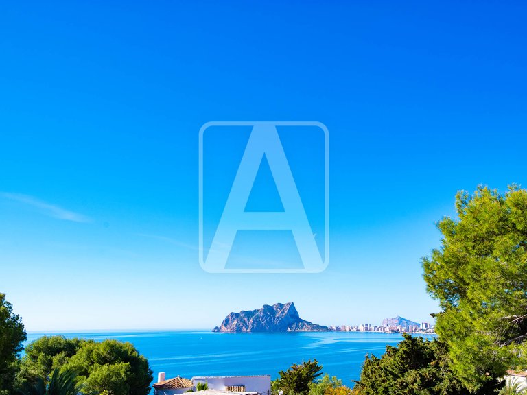 Villa for Sale in Moraira, Alicante 10