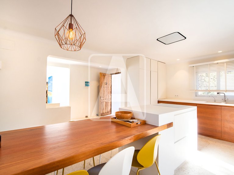 Villa for Sale in Moraira, Alicante 23