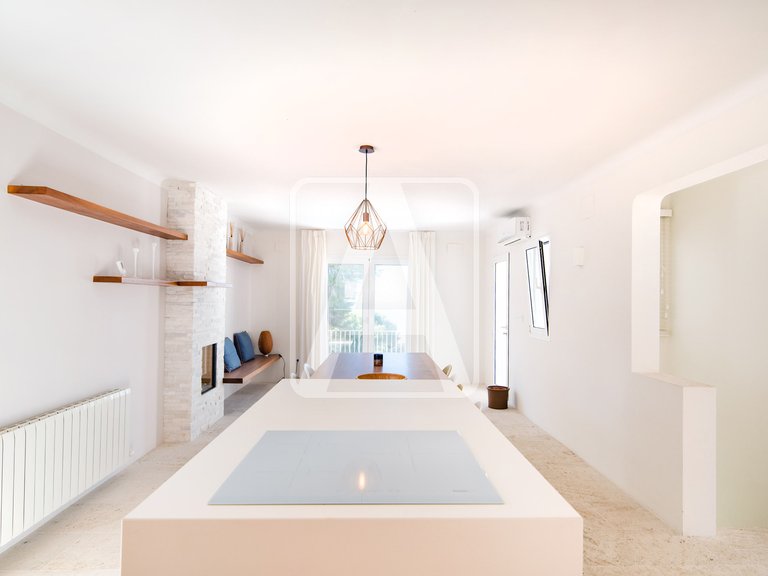 Villa for Sale in Moraira, Alicante 24