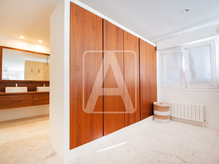 Villa for Sale in Moraira, Alicante 28