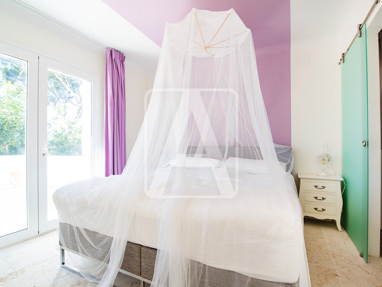 Villa for Sale in Moraira, Alicante 38