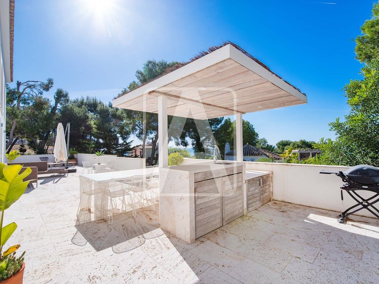 Villa for Sale in Moraira, Alicante 50