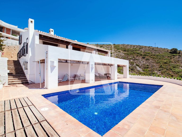 Villa for Sale in Moraira, Alicante 2