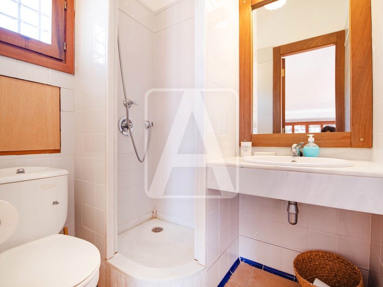 Villa for Sale in Moraira, Alicante 33