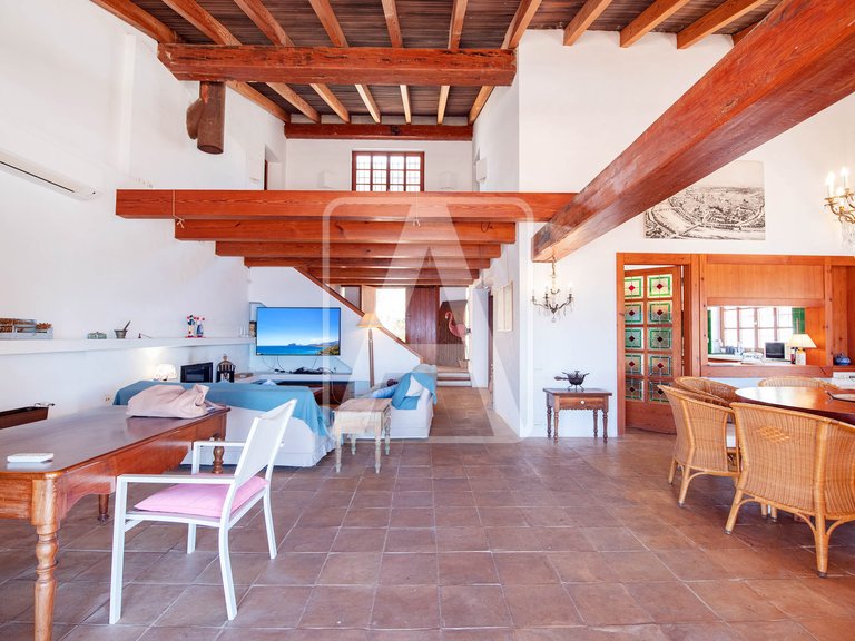 Villa for Sale in Moraira, Alicante 9