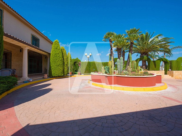 Villa for Sale in Calpe, Alicante 33