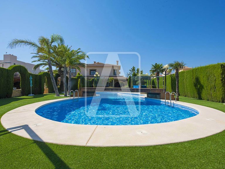 Villa for Sale in Calpe, Alicante 38