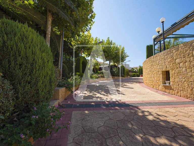 Villa for Sale in Calpe, Alicante 42
