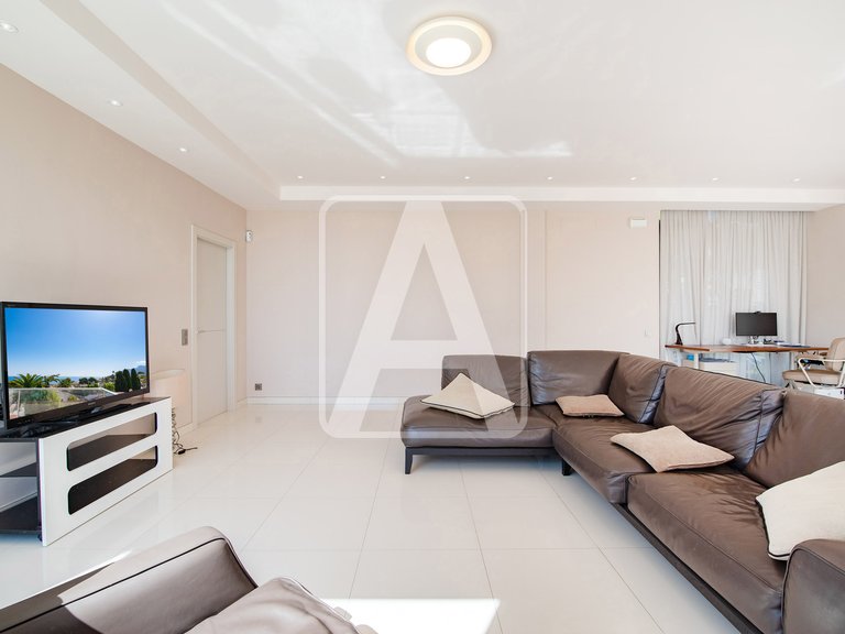 Villa for Sale in Calpe, Alicante 12
