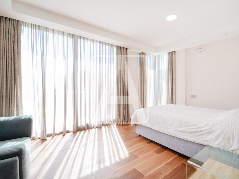 Villa for Sale in Calpe, Alicante 28