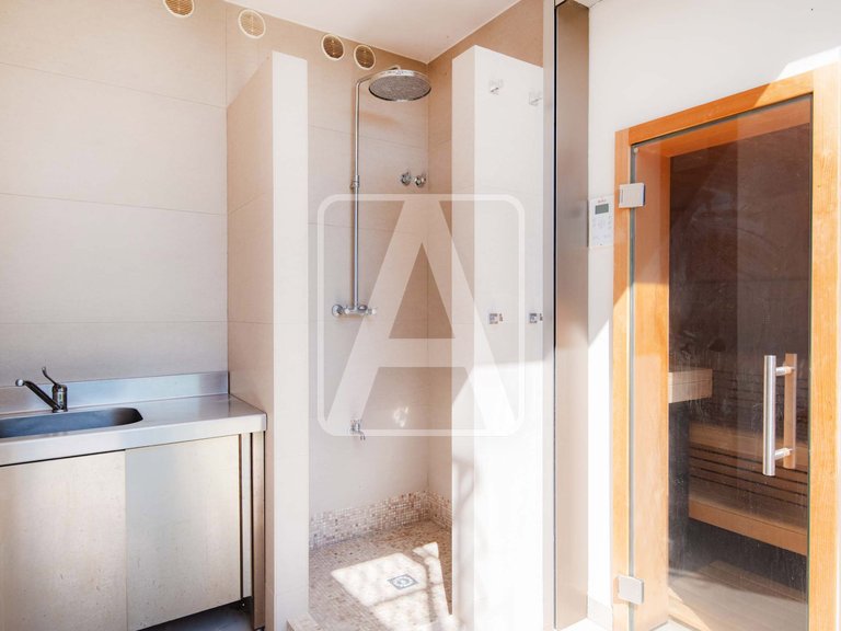 Villa for Sale in Calpe, Alicante 41