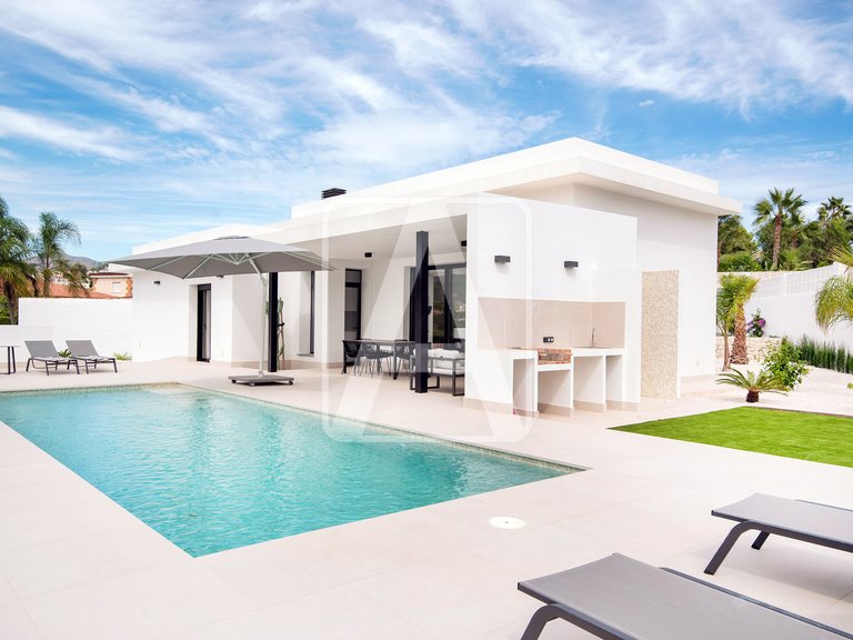 Villa for Sale in Calpe, Alicante 1