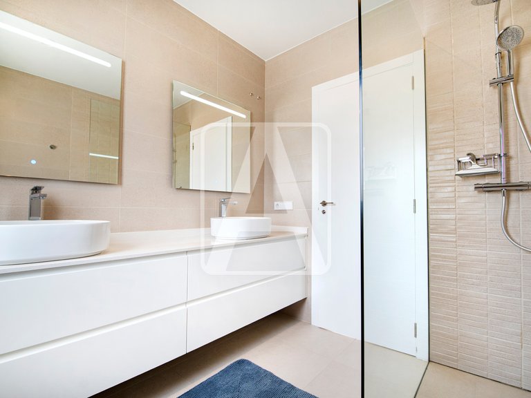 Villa for Sale in Calpe, Alicante 23