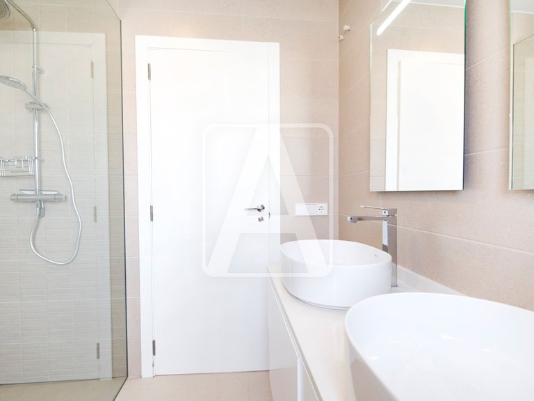 Villa for Sale in Calpe, Alicante 39