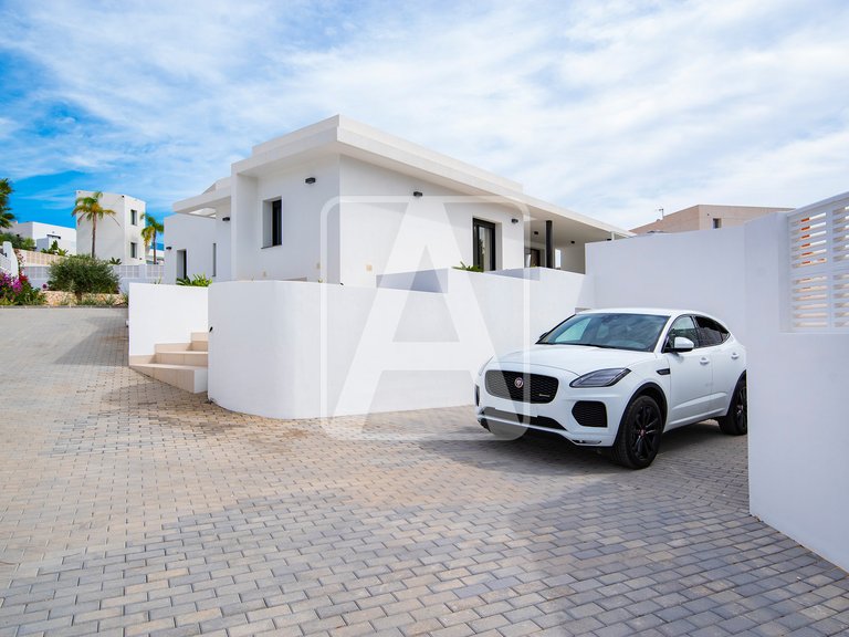 Villa for Sale in Calpe, Alicante 43