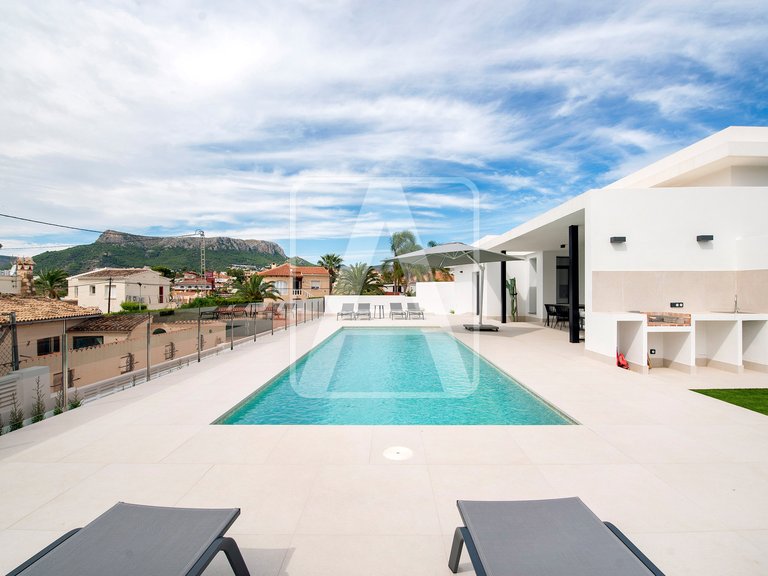 Villa for Sale in Calpe, Alicante 45