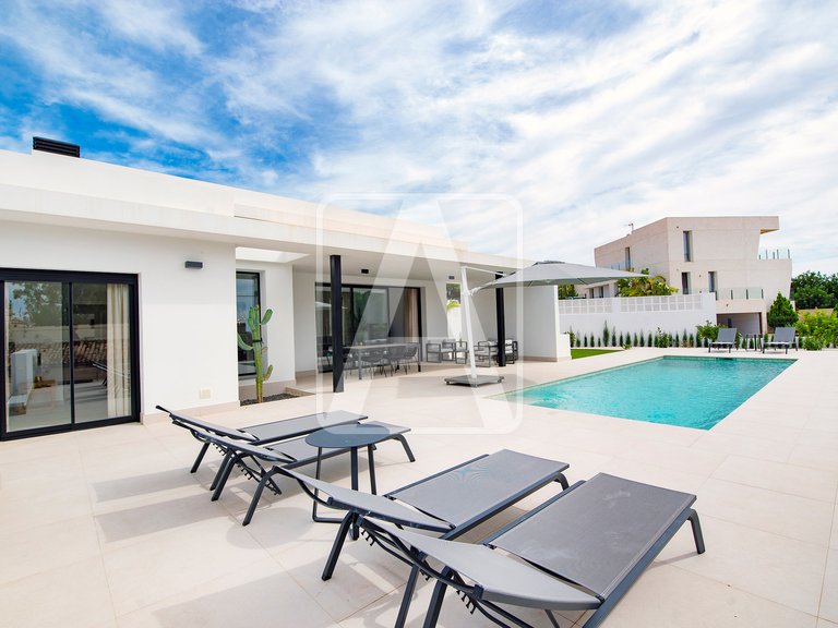 Villa for Sale in Calpe, Alicante 8