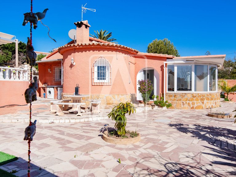 Villa for Sale in Calpe, Alicante 1
