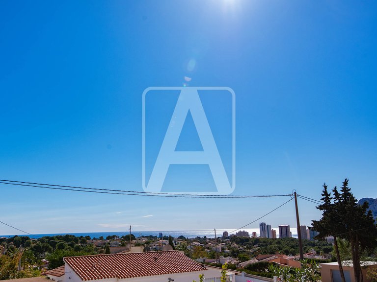 Villa for Sale in Calpe, Alicante 2