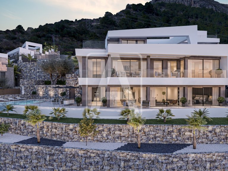 Villa for Sale in Calpe, Alicante 1