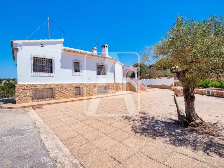 Villa for Sale in Benissa, Alicante 44