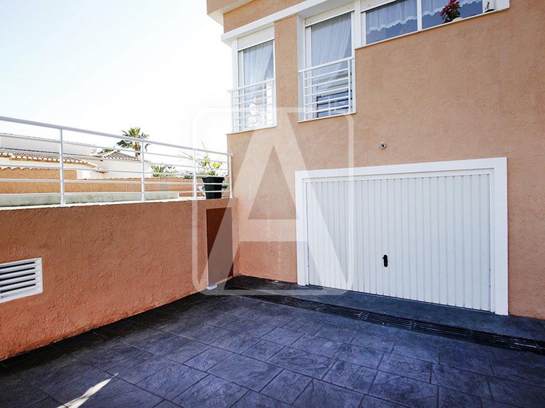 Villa for Sale in Calpe, Alicante 11