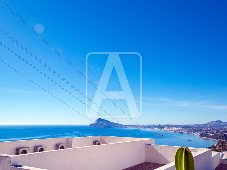 Villa for Sale in Altea, Alicante 3