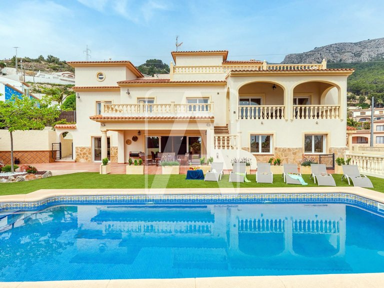 Villa for Sale in Calpe, Alicante 10