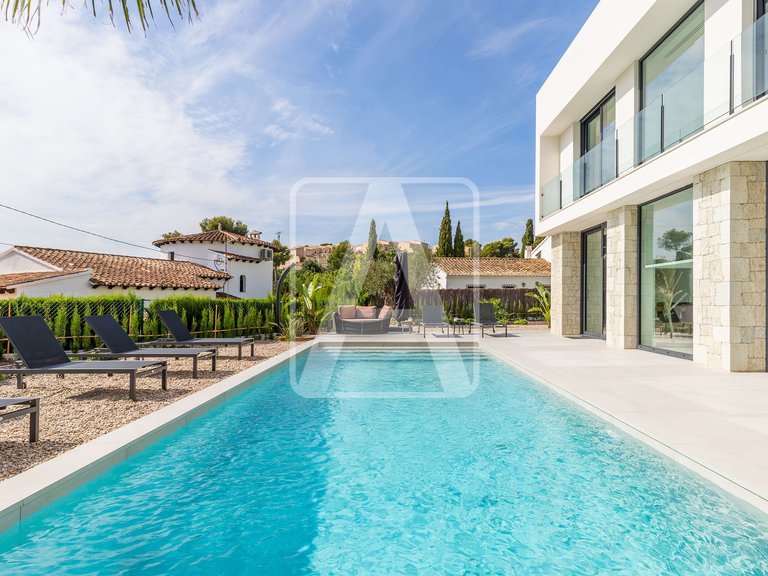 Villa for Sale in Benissa, Alicante 2