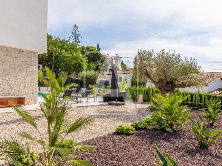 Villa for Sale in Benissa, Alicante 37