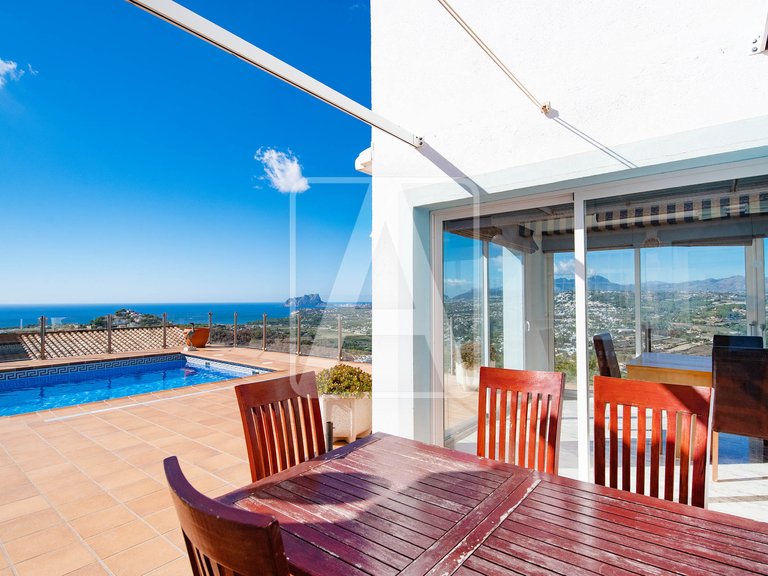 Villa for Sale in Moraira, Alicante 10