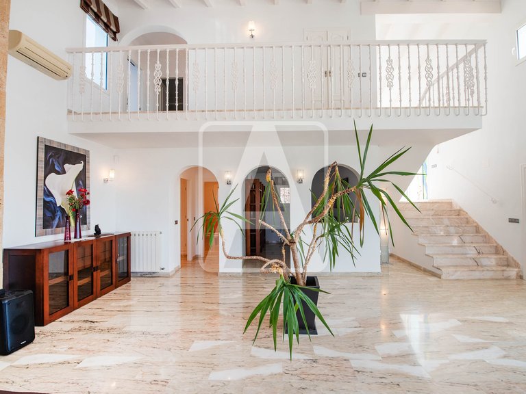 Villa for Sale in Moraira, Alicante 11
