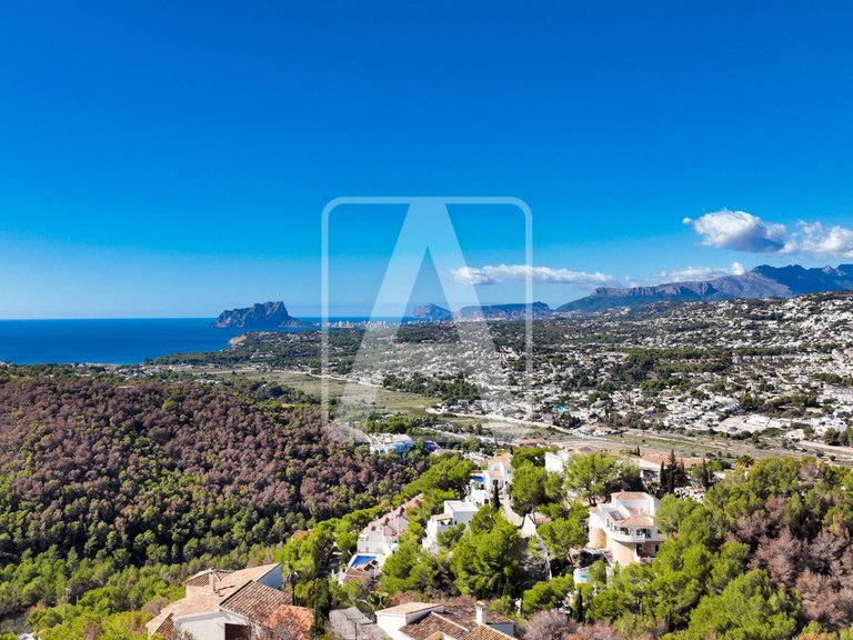 Villa for Sale in Moraira, Alicante 3