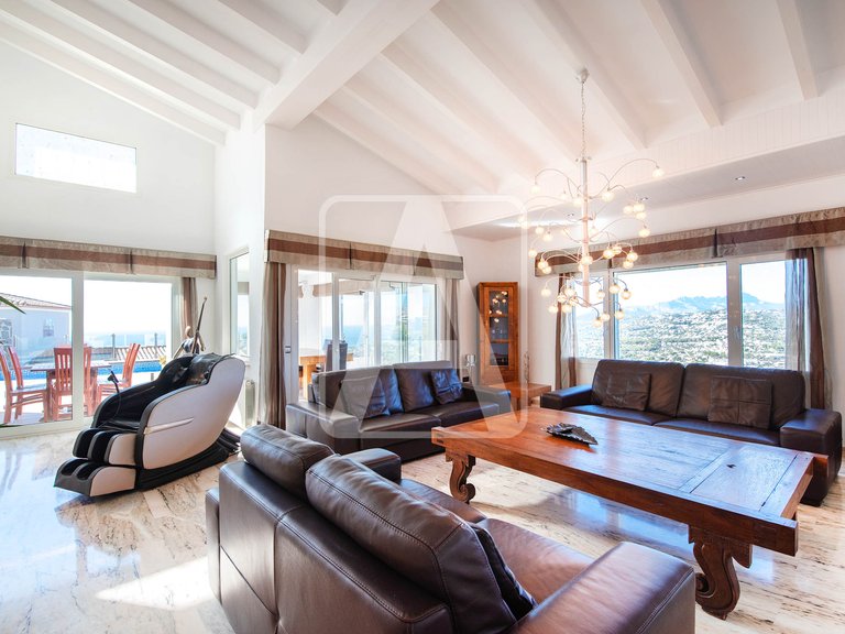 Villa for Sale in Moraira, Alicante 6