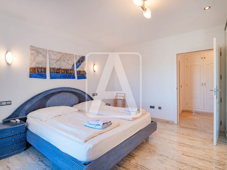 Villa for Sale in Moraira, Alicante 7