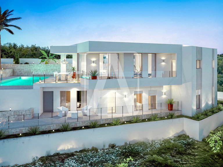 Villa for Sale in Moraira, Alicante 1