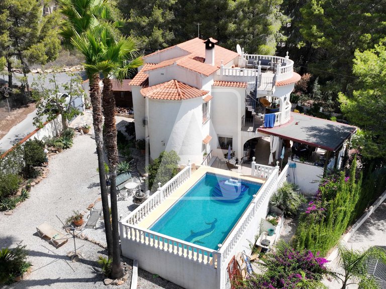 Villa for Sale in Benissa, Alicante 1