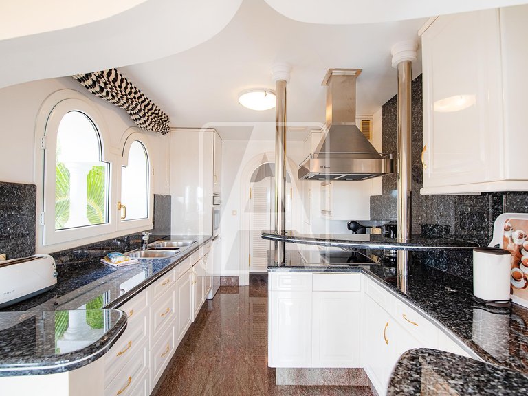 Villa for Sale in Benissa, Alicante 20