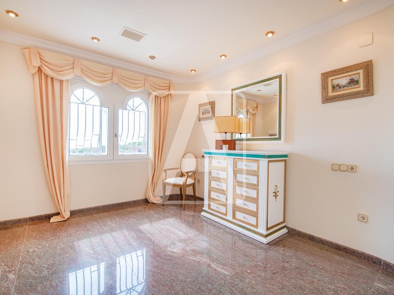 Villa for Sale in Benissa, Alicante 24