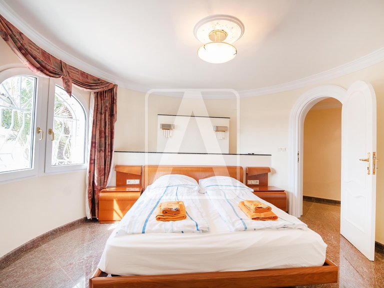 Villa for Sale in Benissa, Alicante 34