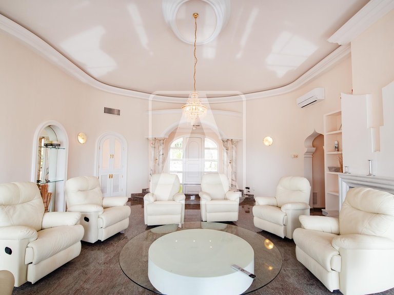 Villa for Sale in Benissa, Alicante 4